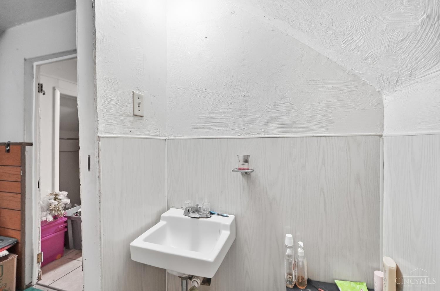 4370 St Lawrence Avenue, Cincinnati, OH, 45205 — photo 37