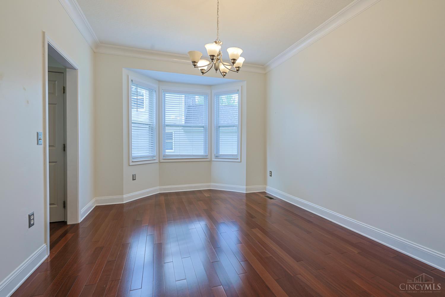 6469 Hampshire Trail, Liberty Twp, OH, 45044 — photo 12