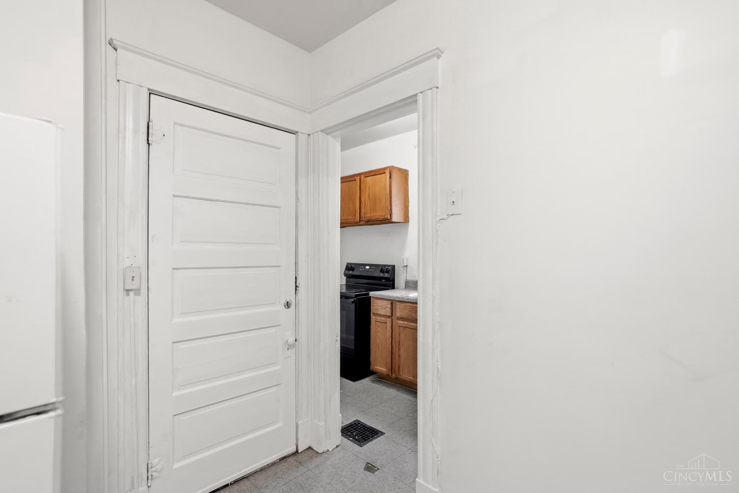 1263 Manss Avenue, Cincinnati, OH, 45205 — photo 15