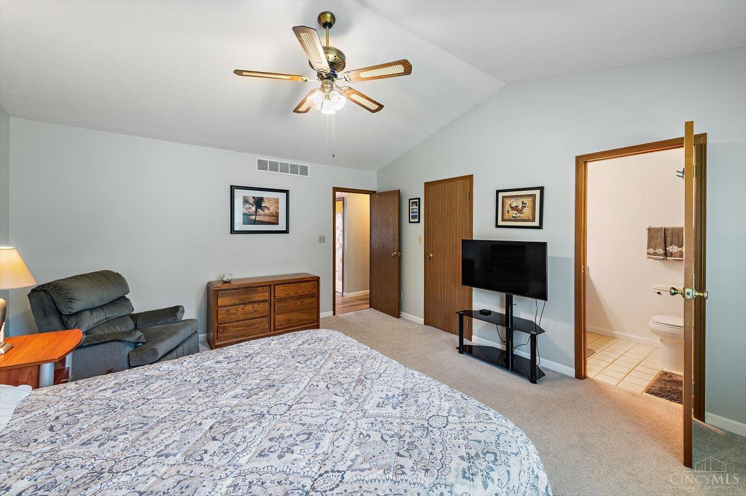 533 Smiley Avenue, Springdale, OH, 45246 — photo 17