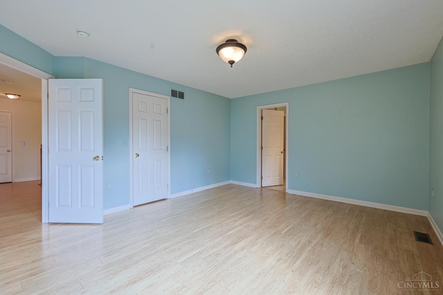 6469 Hampshire Trail, Liberty Twp, OH, 45044 — photo 30