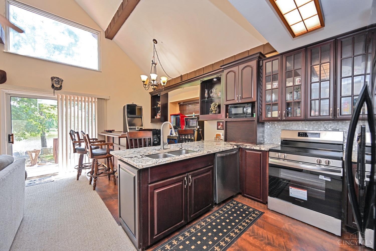 1037 Krupp Cove, Perry Twp, OH, 45118 — photo 6