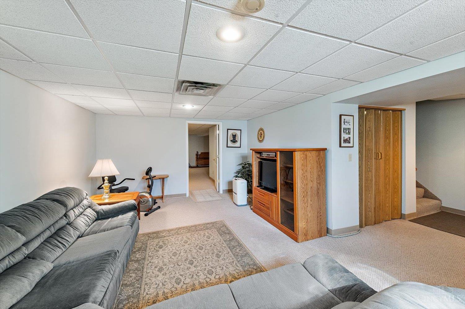 533 Smiley Avenue, Springdale, OH, 45246 — photo 28