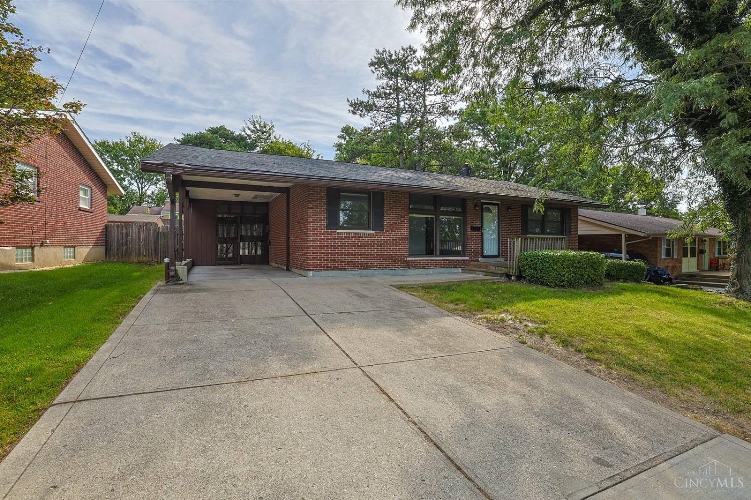 716 Cranford Drive, Forest Park, OH, 45240 — photo 2