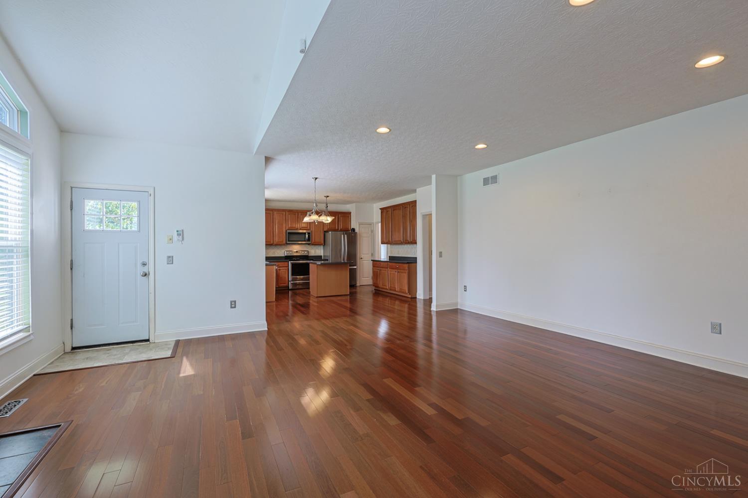 6469 Hampshire Trail, Liberty Twp, OH, 45044 — photo 26