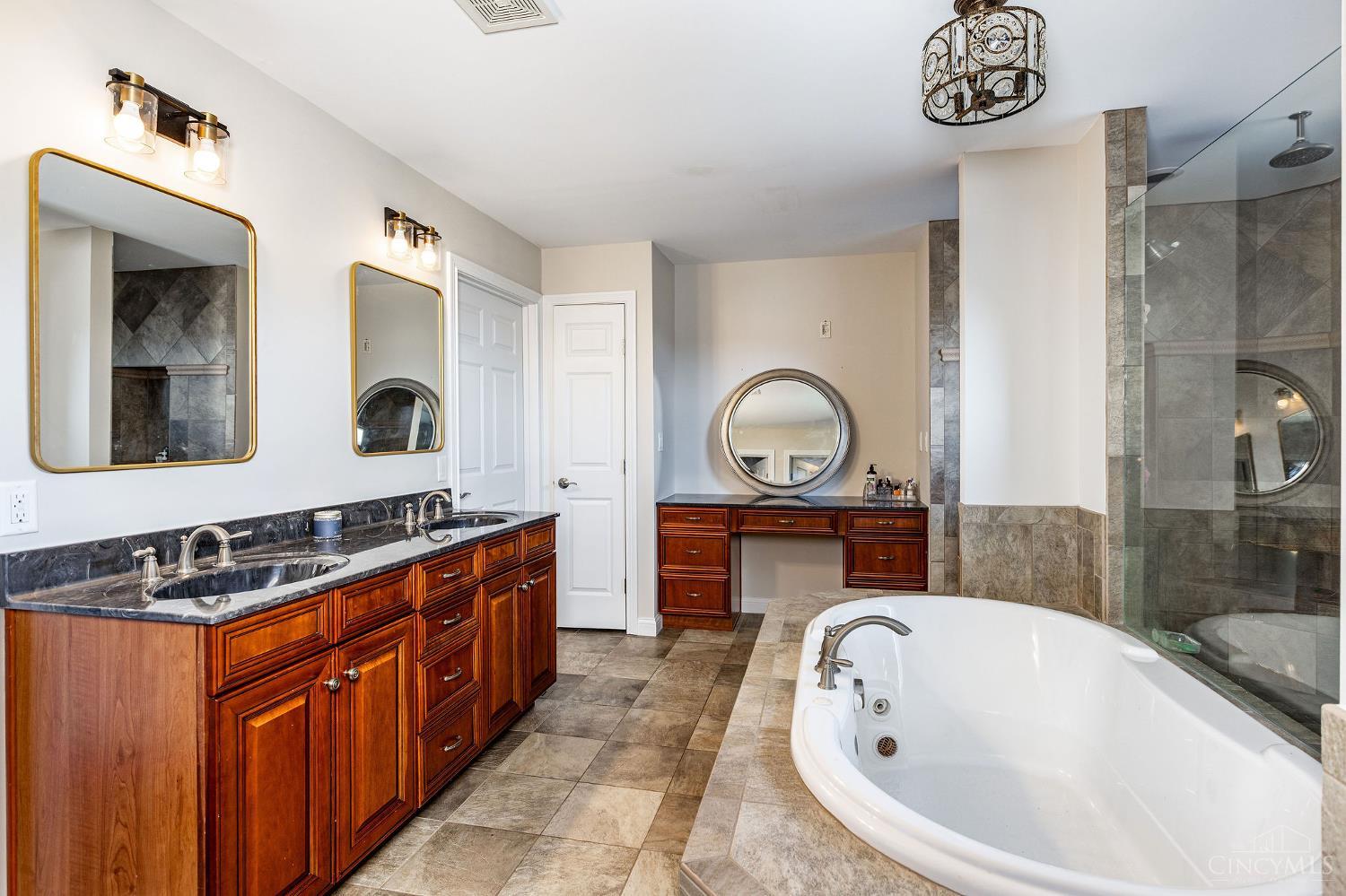 9500 Zoar Road, Hamilton Twp, OH, 45140 — photo 29