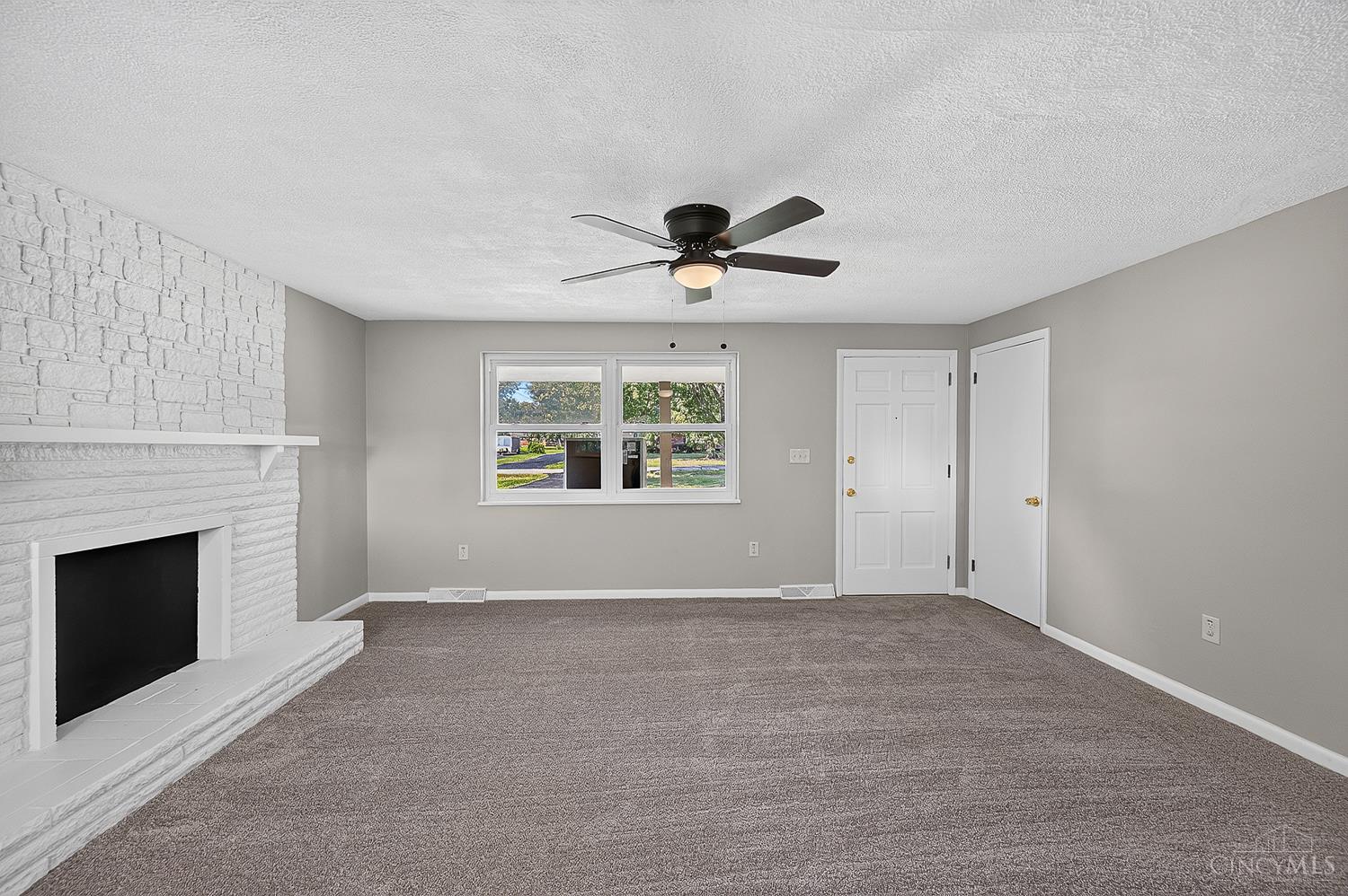 5564 Garrett Drive, Miami Twp, OH, 45150 — photo 3