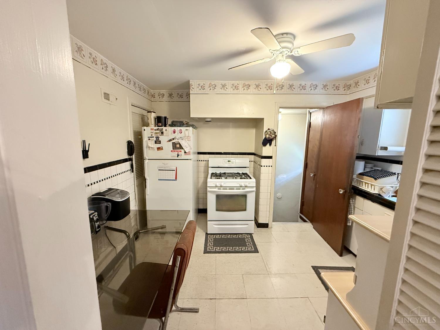1812 Larchwood Place, Cincinnati, OH, 45237 — photo 6