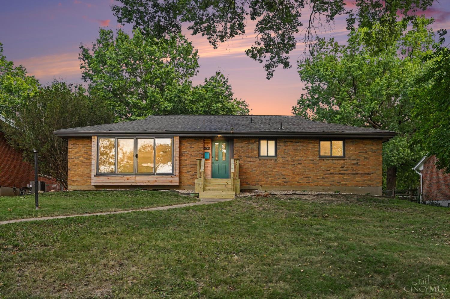 6770 Elbrook