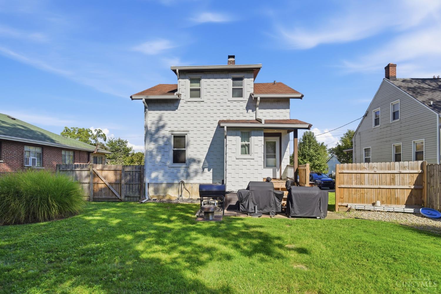 Photo 23 of Single family home for sale at 709 Oak Ave, Wyoming, OH 45215 | MLS# 1892060 | Listing updated on 2026-09-01