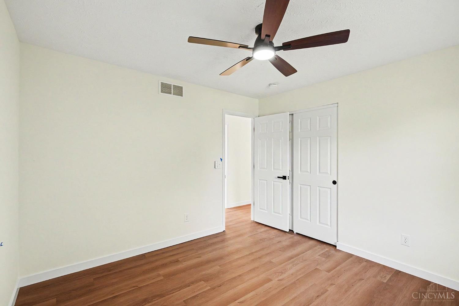 709 Ginger Ridge Drive, Trenton, OH, 45067 — photo 17