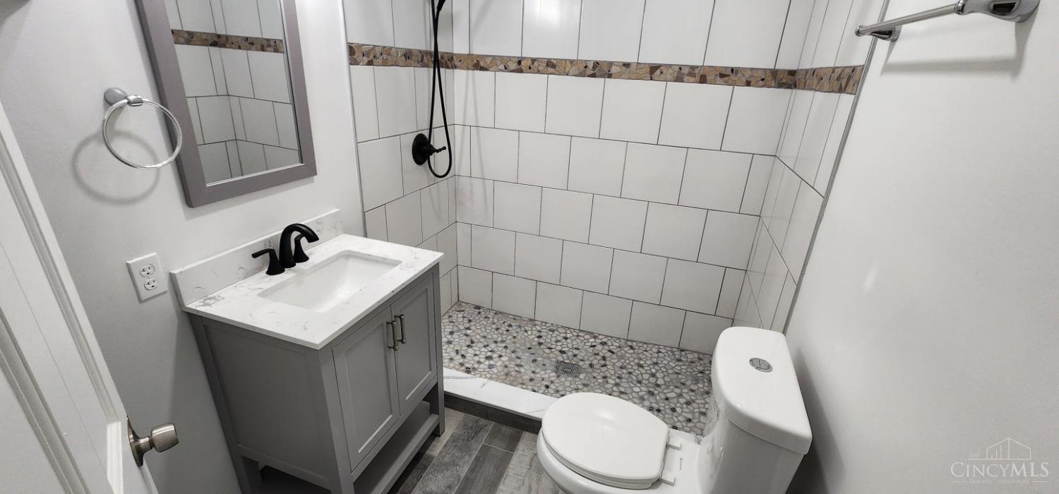 657 Froome Avenue, Cincinnati, OH, 45232 — photo 8