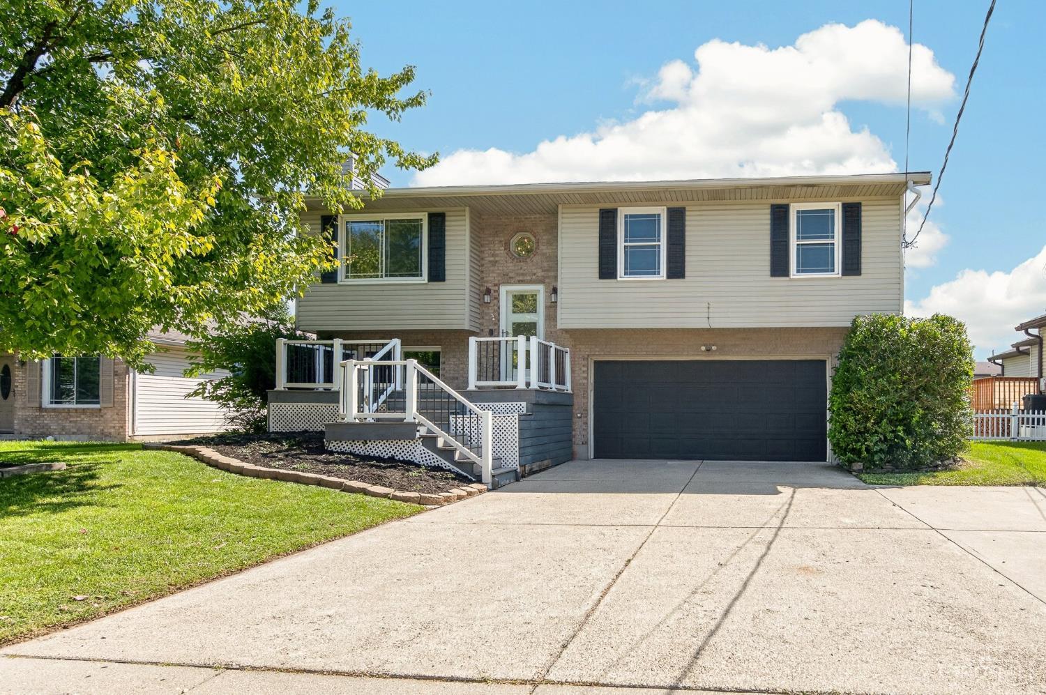 2733 Bradford Drive