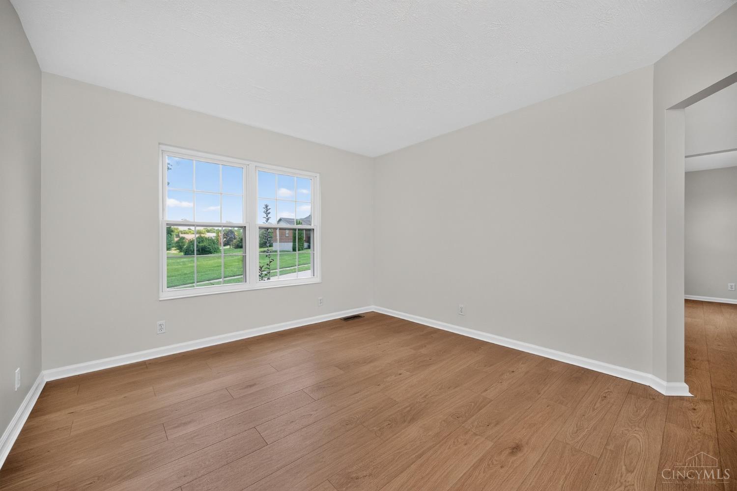 11909 Winston Circle, Forest Park, OH, 45240 — photo 7