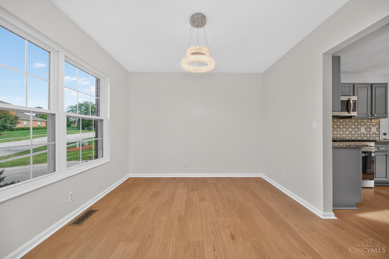 11909 Winston Circle, Forest Park, OH, 45240 — photo 12