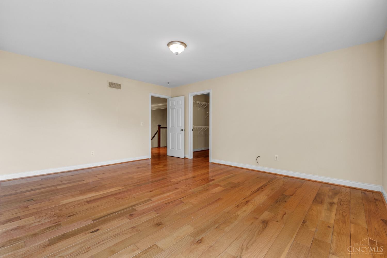 1046 Tuscany Place, Cincinnati, OH, 45226 — photo 38