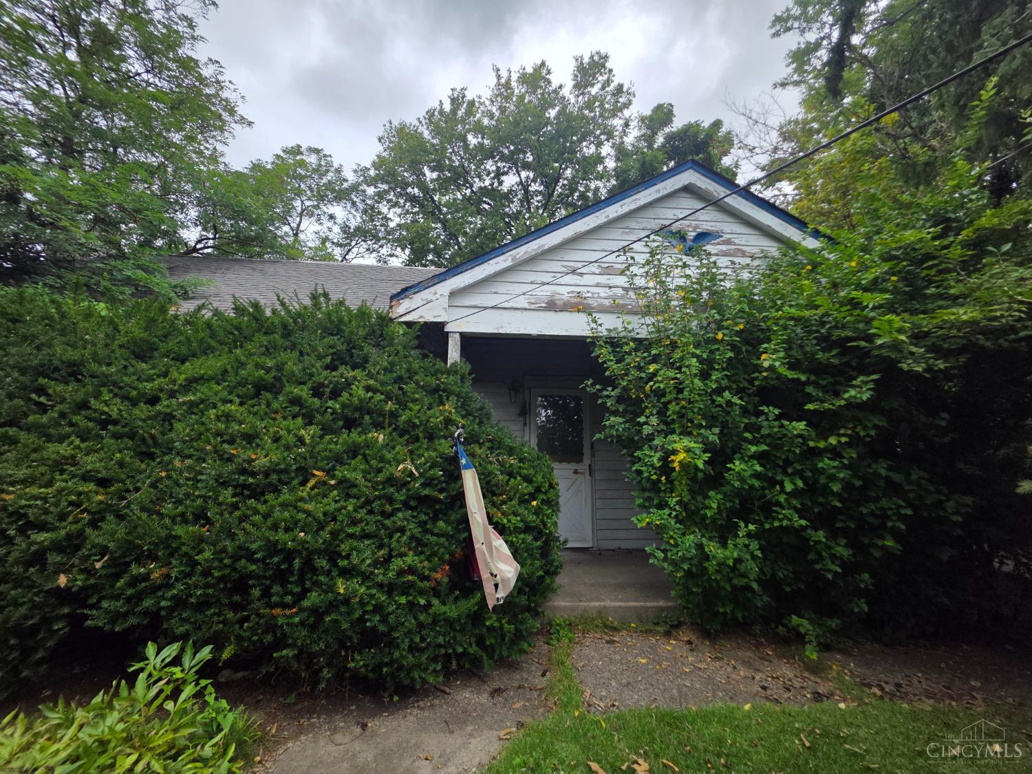 2460 Montana Avenue, Cincinnati, OH, 45211