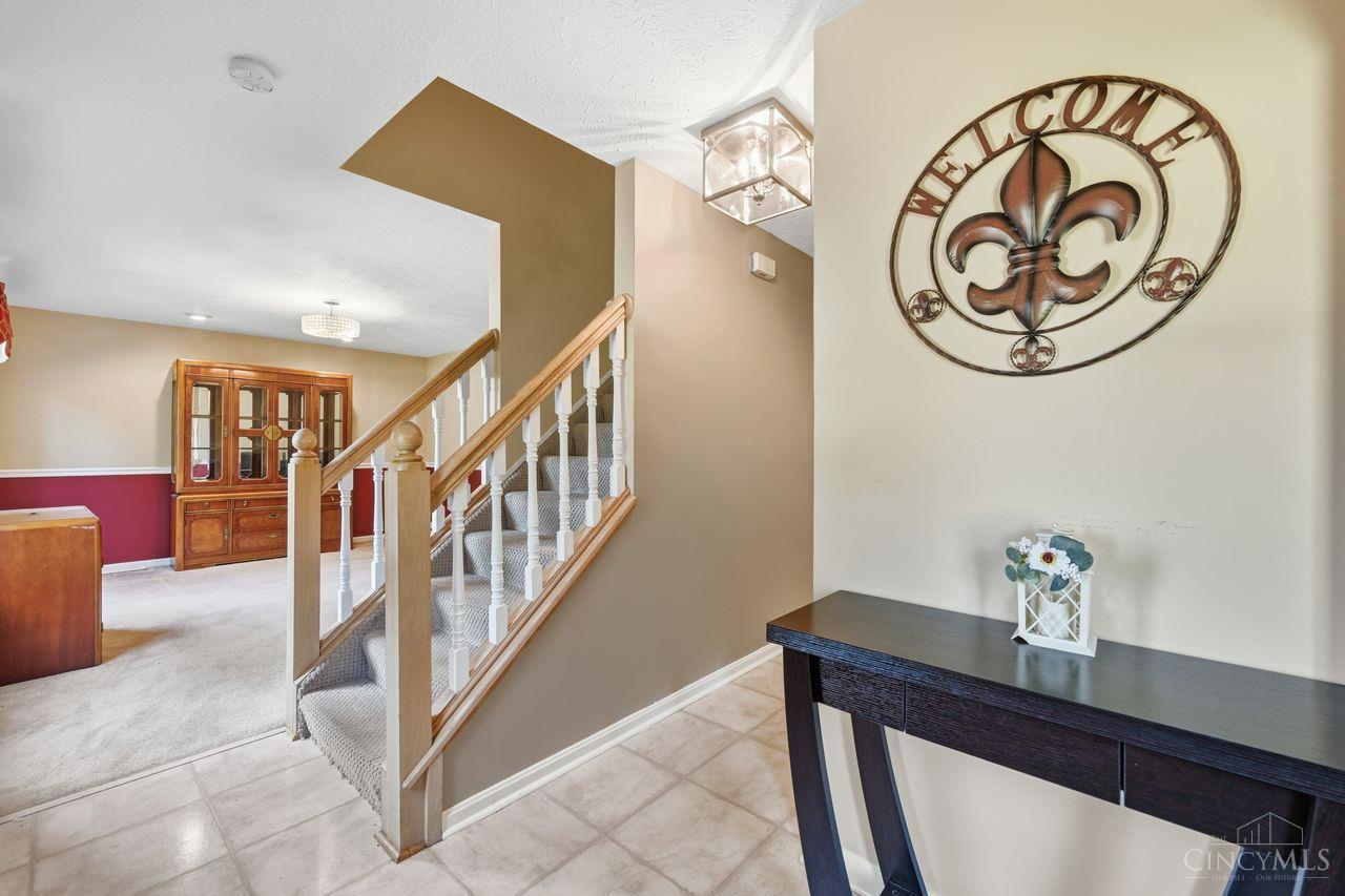 5391 Stonetrace Drive, Colerain Twp, OH, 45251 — photo 5