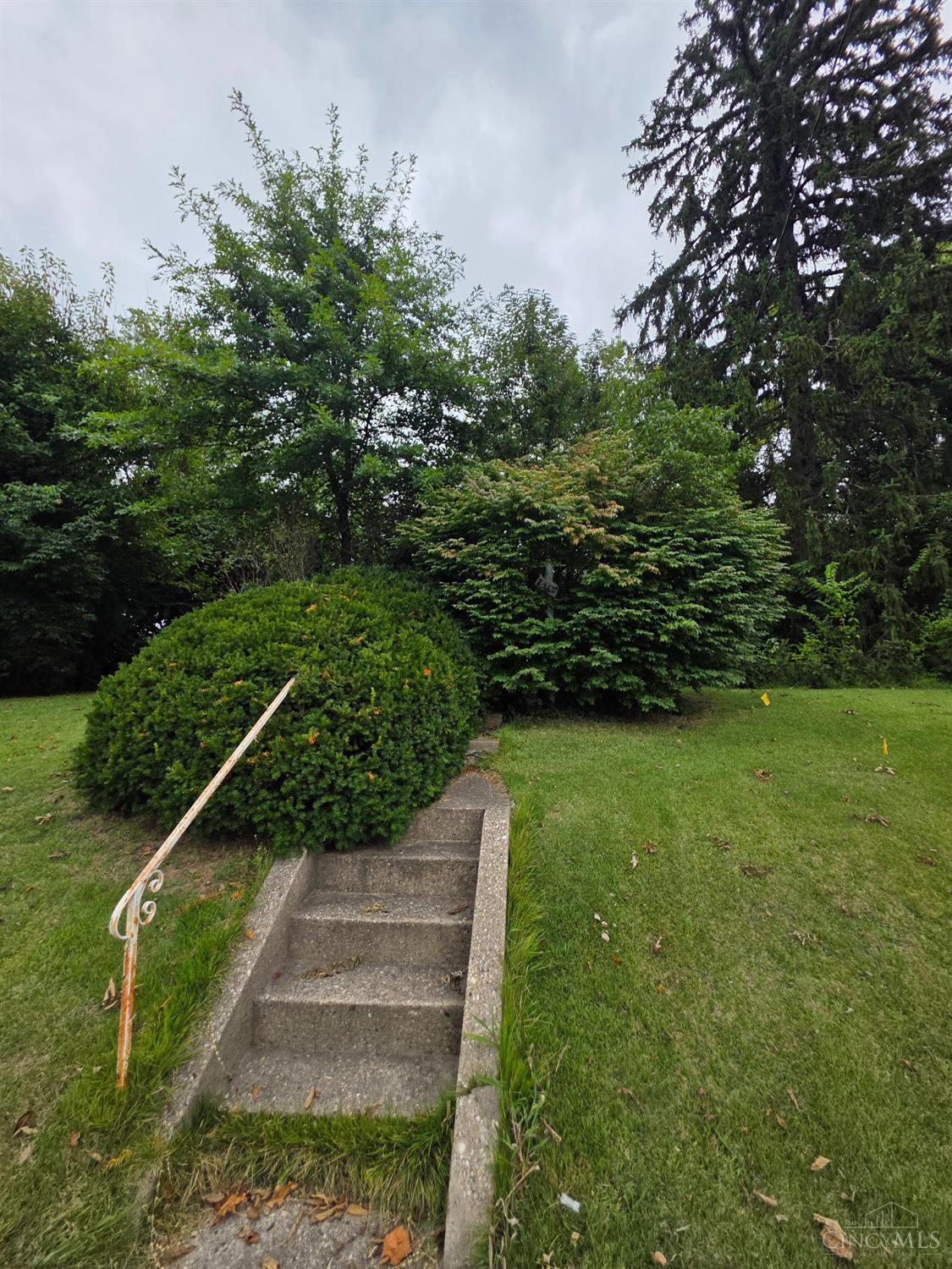 2460 Montana Avenue, Cincinnati, OH, 45211 — photo 2