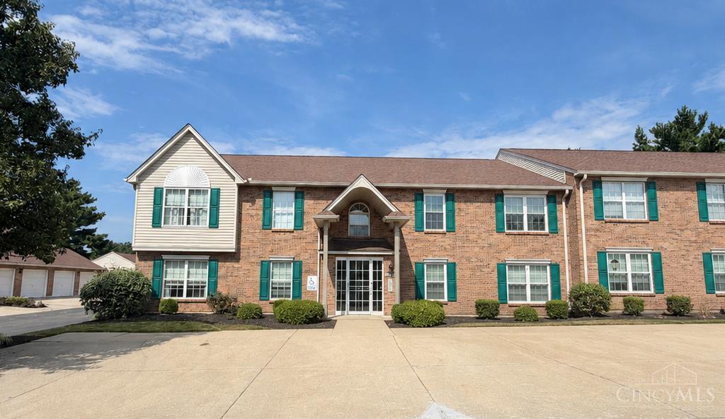 Townhouse for sale at 8790 Carrousel Park Cir #141, Colerain Twp, OH 45251 | MLS# 1892308