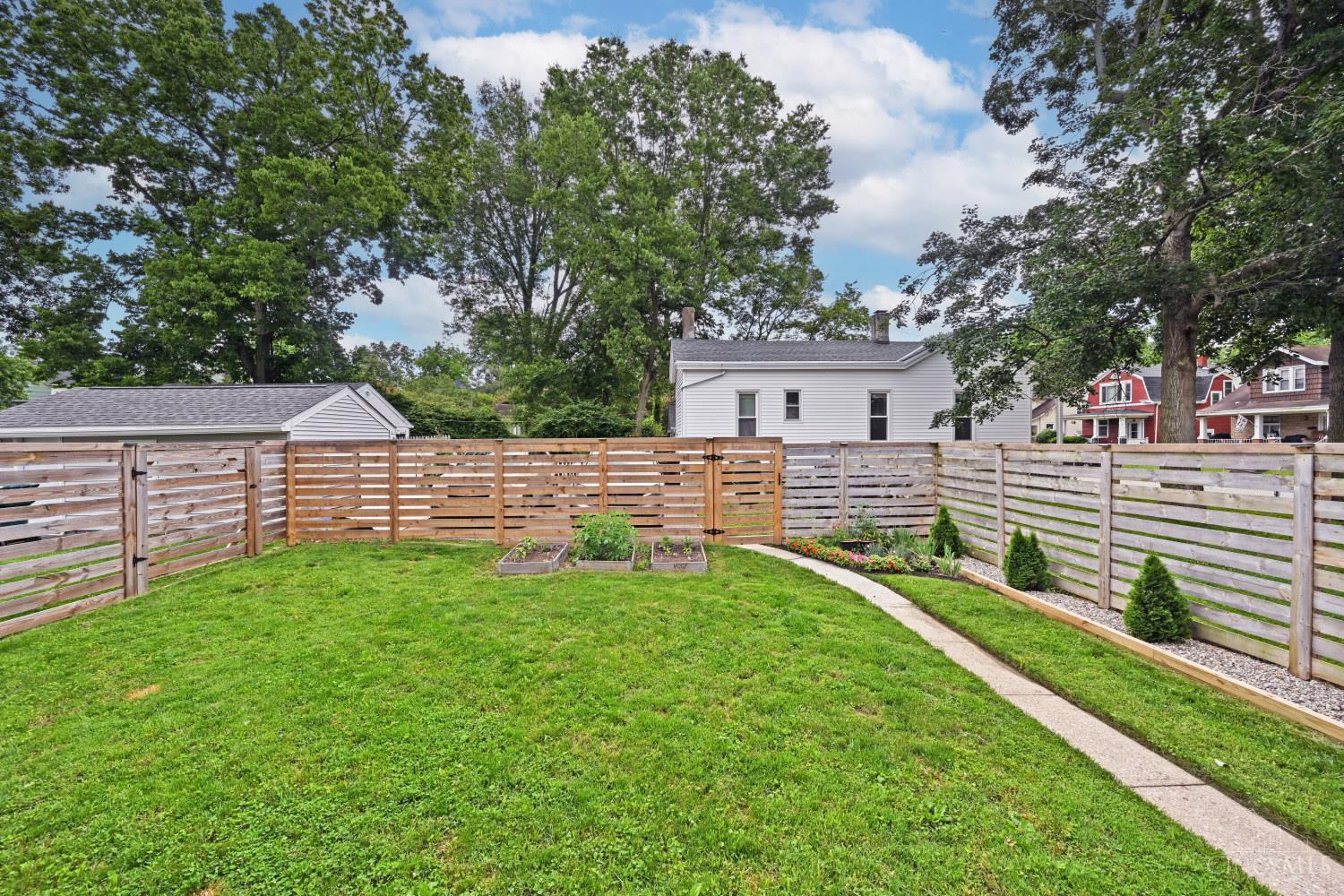 4704 Whetsel Avenue, Cincinnati, OH, 45227 — photo 31