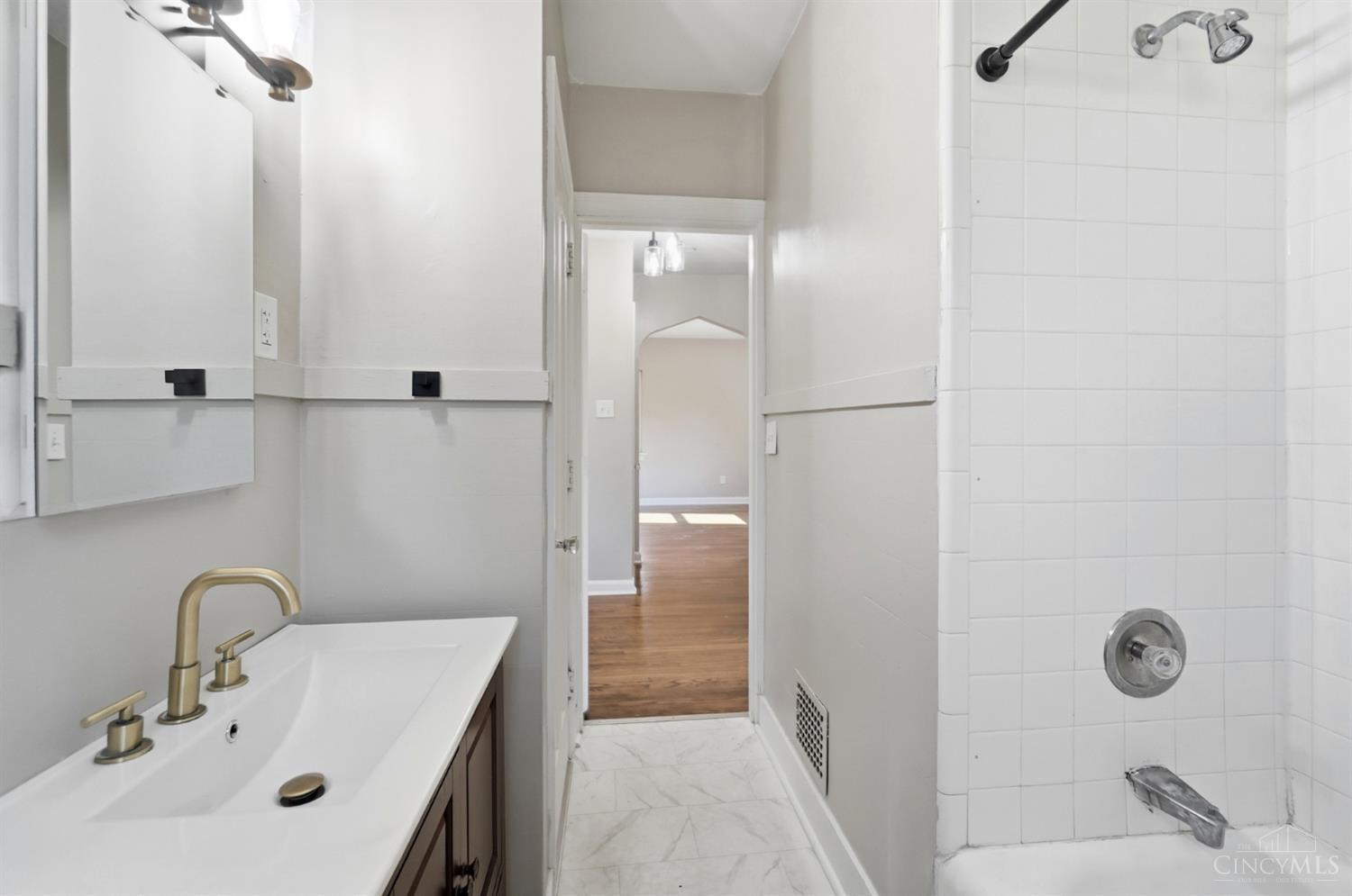 3321 Hanna Avenue, Cincinnati, OH, 45211 — photo 30