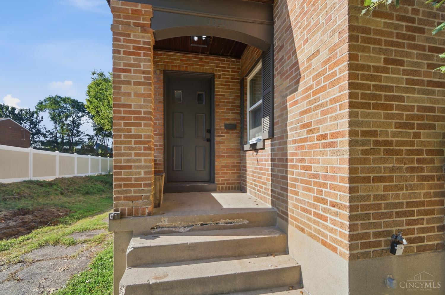 3321 Hanna Avenue, Cincinnati, OH, 45211 — photo 4