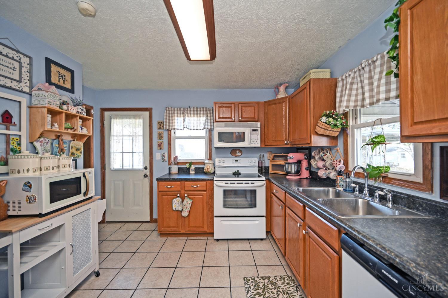 50 Flamingo Drive, St Clair Twp, OH, 45013 — photo 12