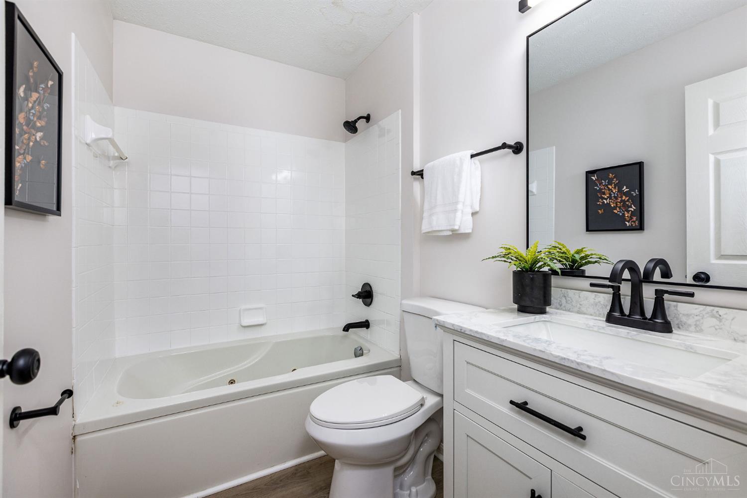 310 Carrington Place #109, Loveland, OH, 45140 — photo 14