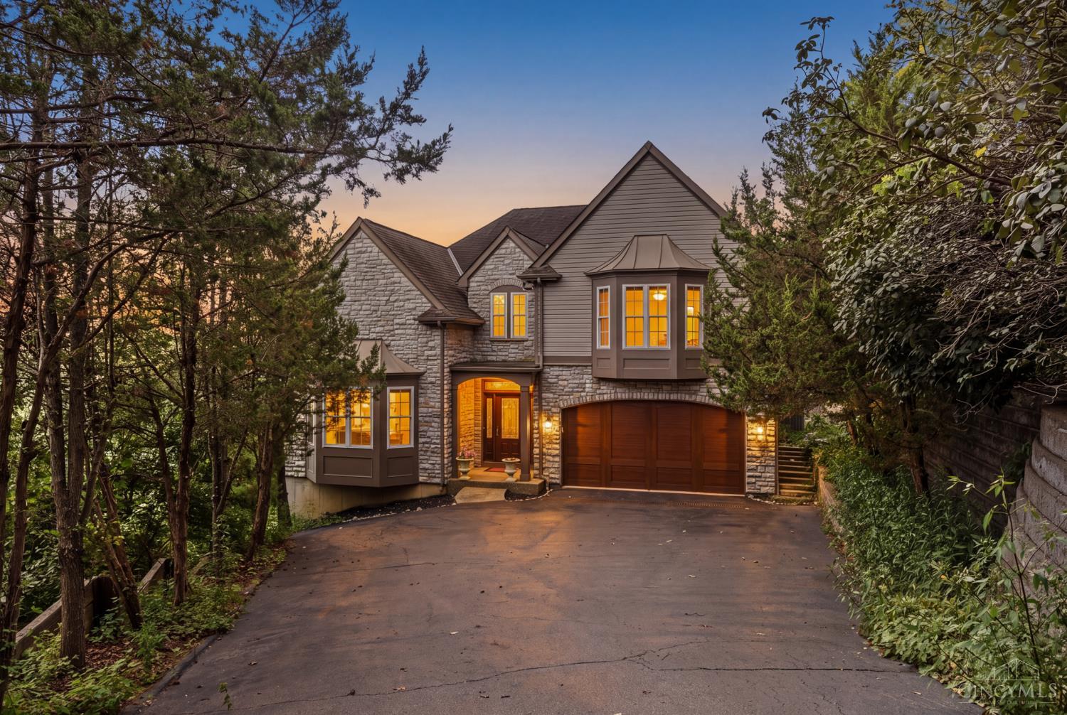 1046 Tuscany Place