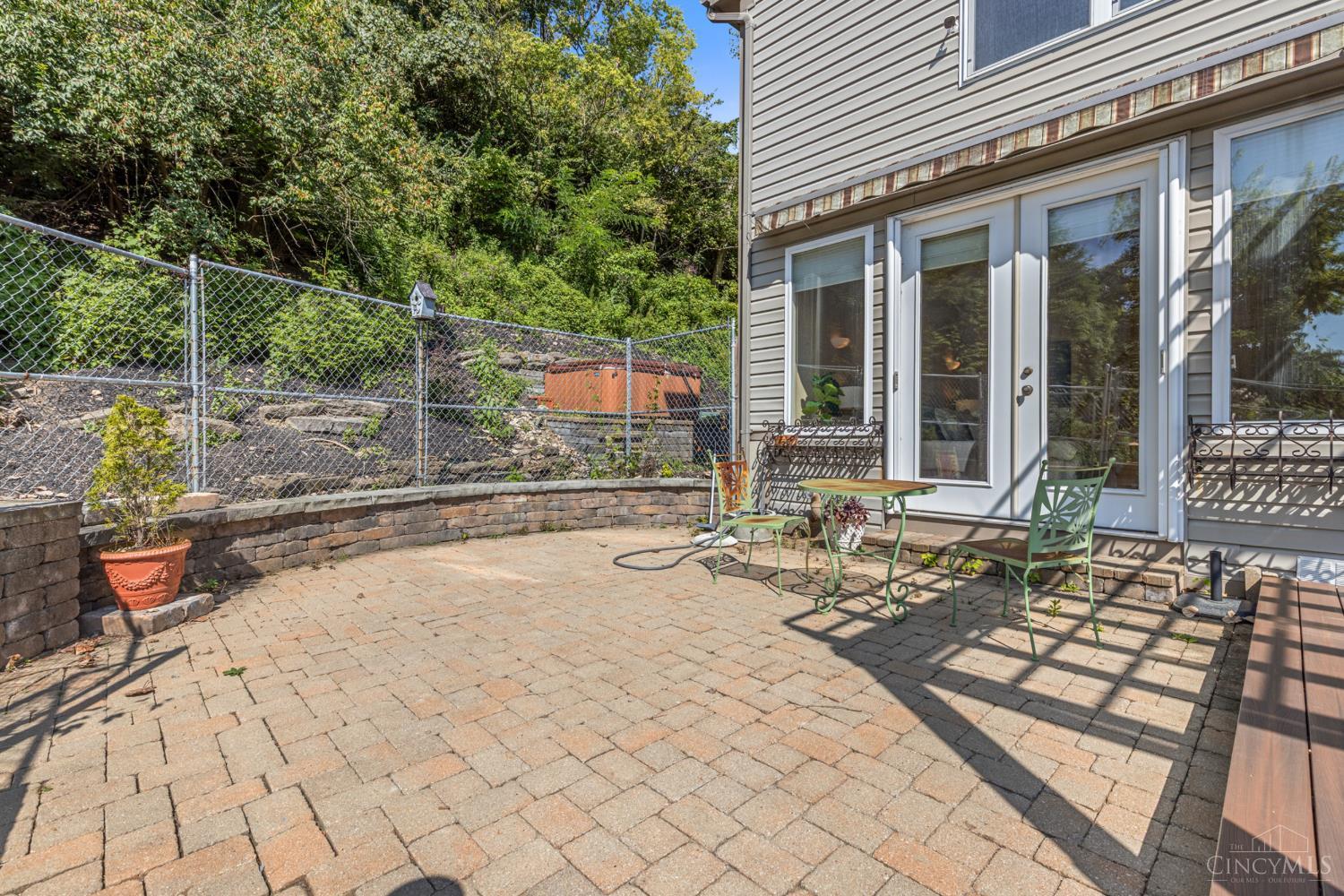 1046 Tuscany Place, Cincinnati, OH, 45226 — photo 58