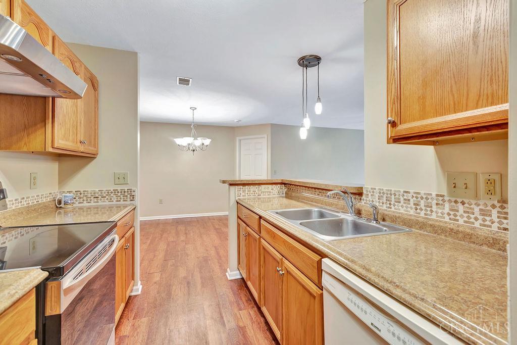 120 Carrington Lane #102, Loveland, OH, 45140 — photo 15