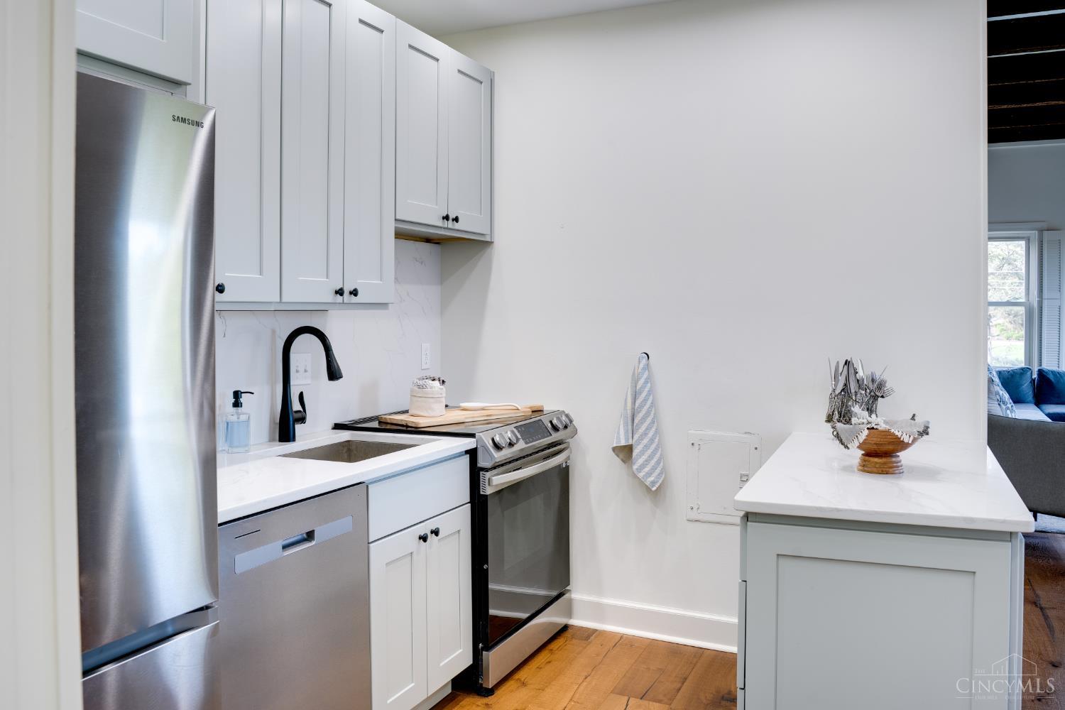 927 Paradrome Street #3, Cincinnati, OH, 45202 — photo 18