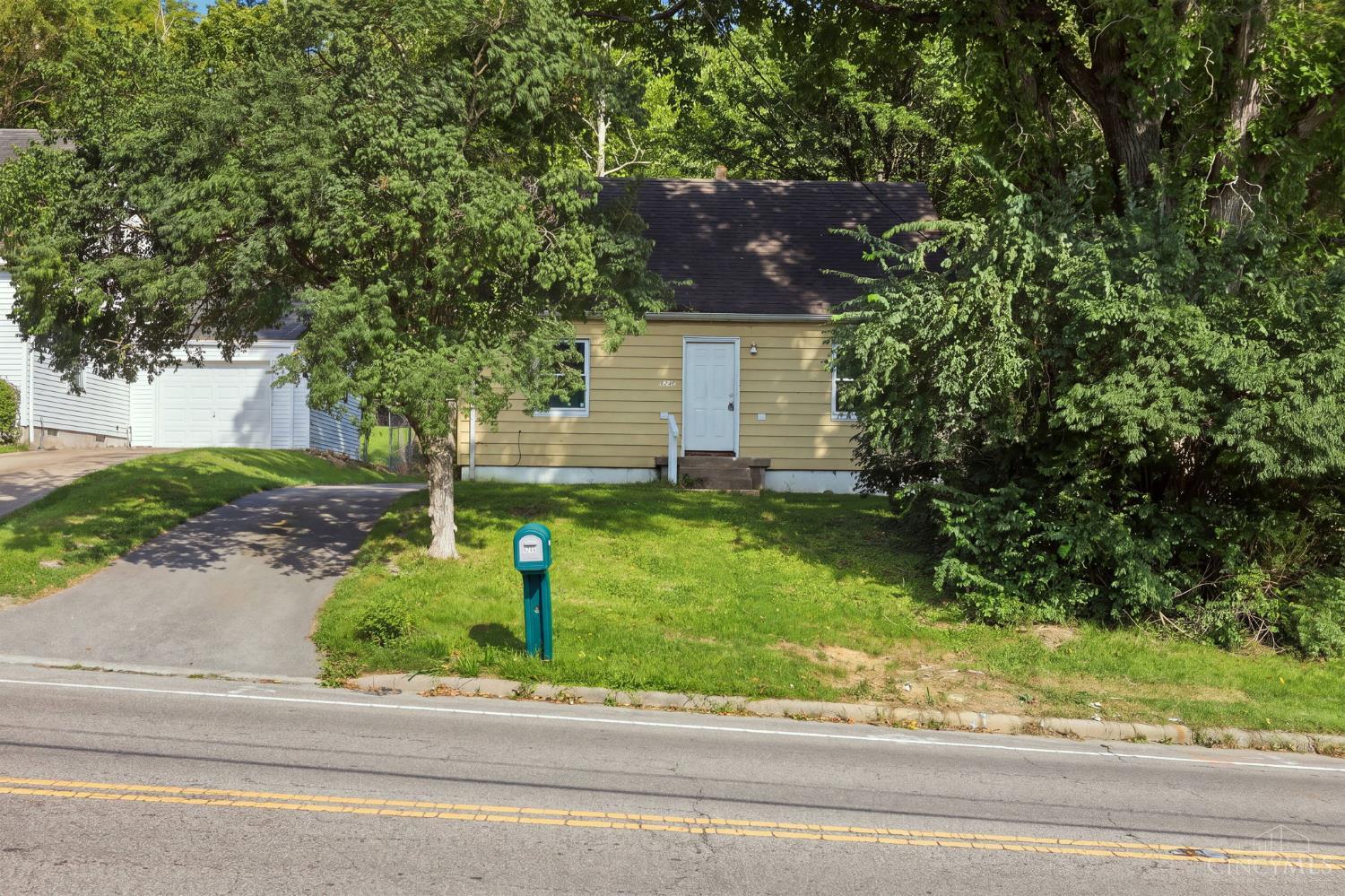 6246 Stewart Road, Silverton, OH, 45227