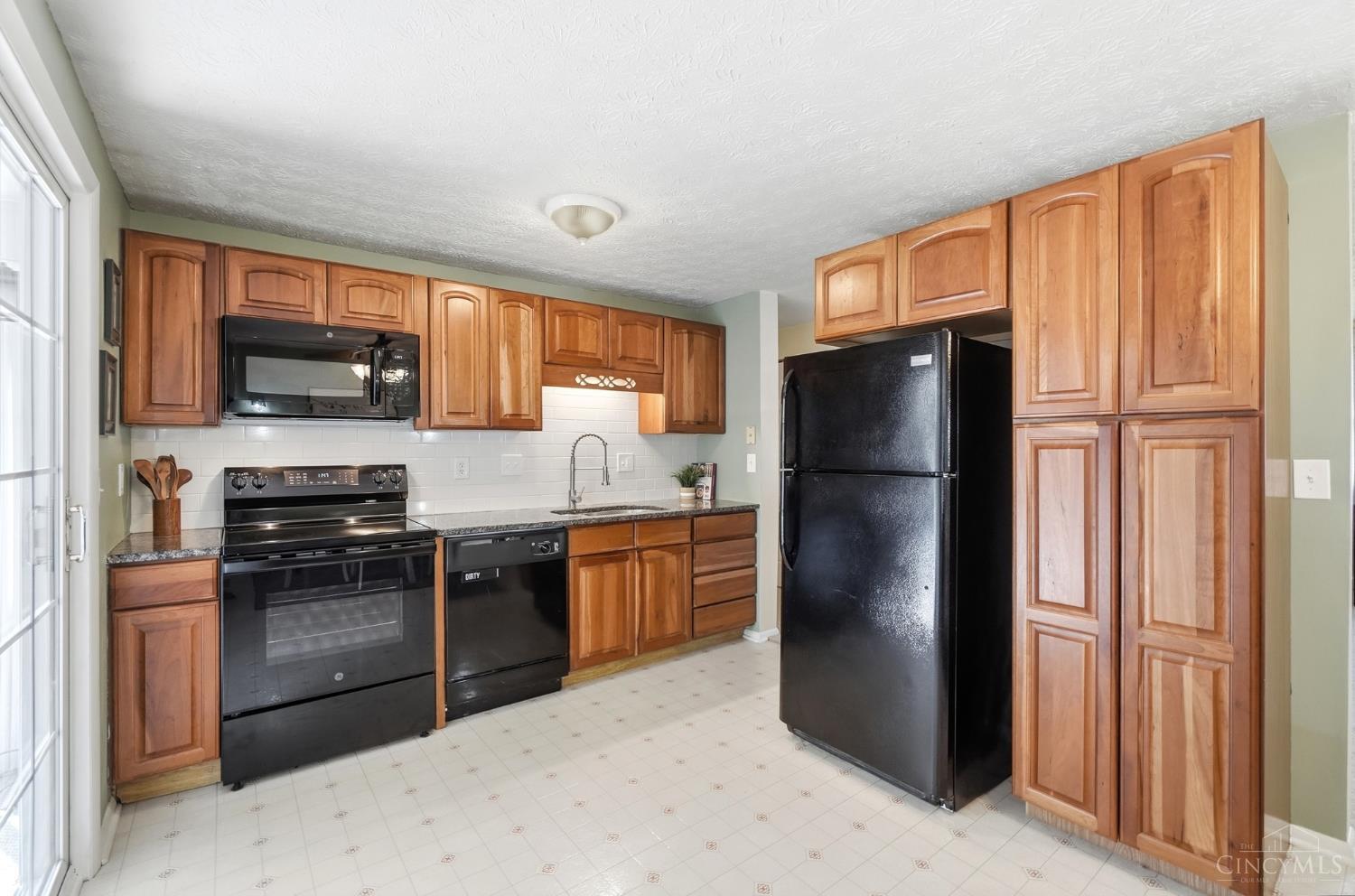 5876 Whippoorwill Hollow Drive, Miami Twp, OH, 45150 — photo 12