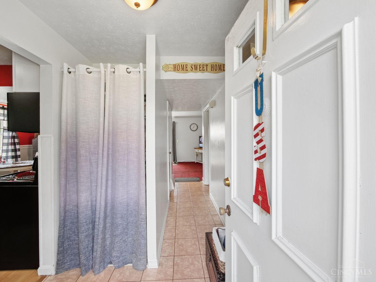 3394 Amberway Court, Colerain Twp, OH, 45251 — photo 7
