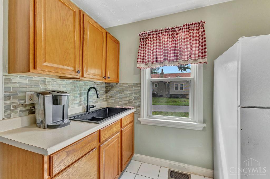 4300 Clifford Road, Deer Park, OH, 45236 — photo 20
