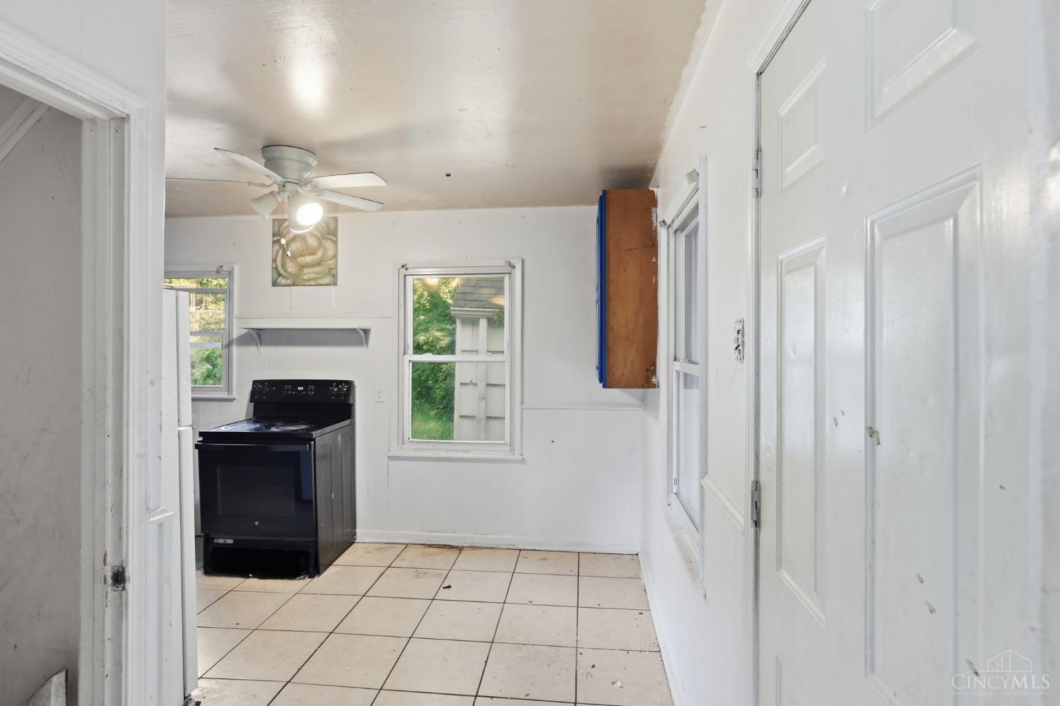 6246 Stewart Road, Silverton, OH, 45227 — photo 2