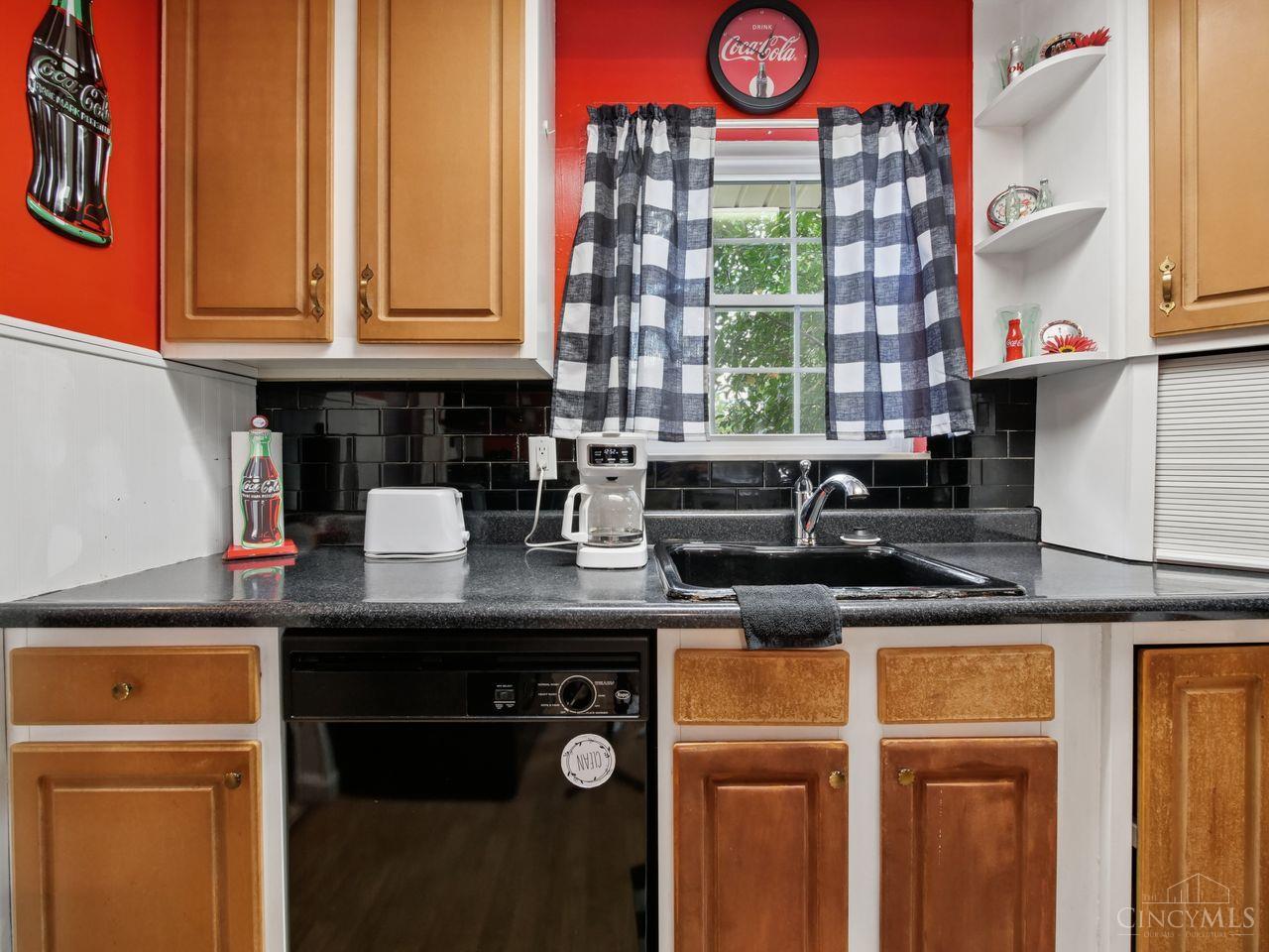 3394 Amberway Court, Colerain Twp, OH, 45251 — photo 12