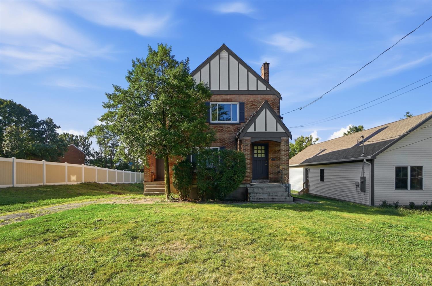 3321 Hanna Avenue, Cincinnati, OH, 45211
