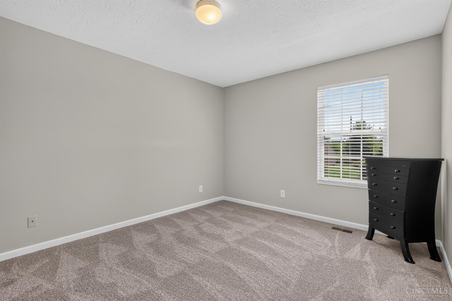 1162 Durbin Terrace, Hamilton Twp, OH, 45039 — photo 25