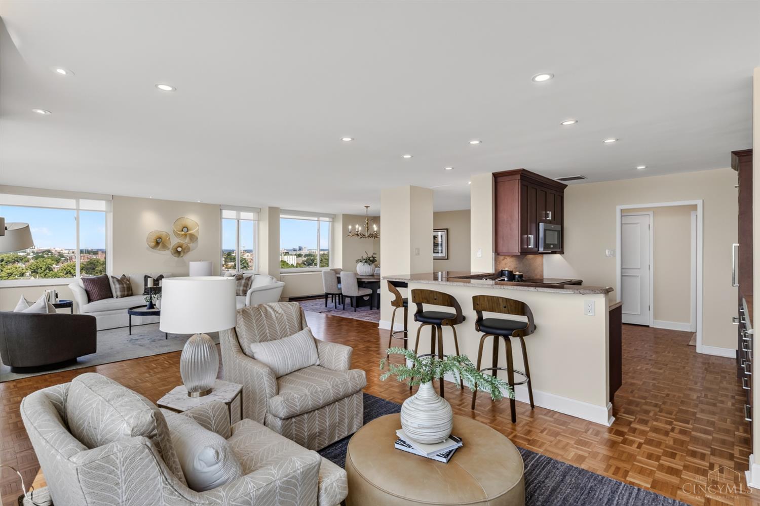 2401 Ingleside Avenue #11C