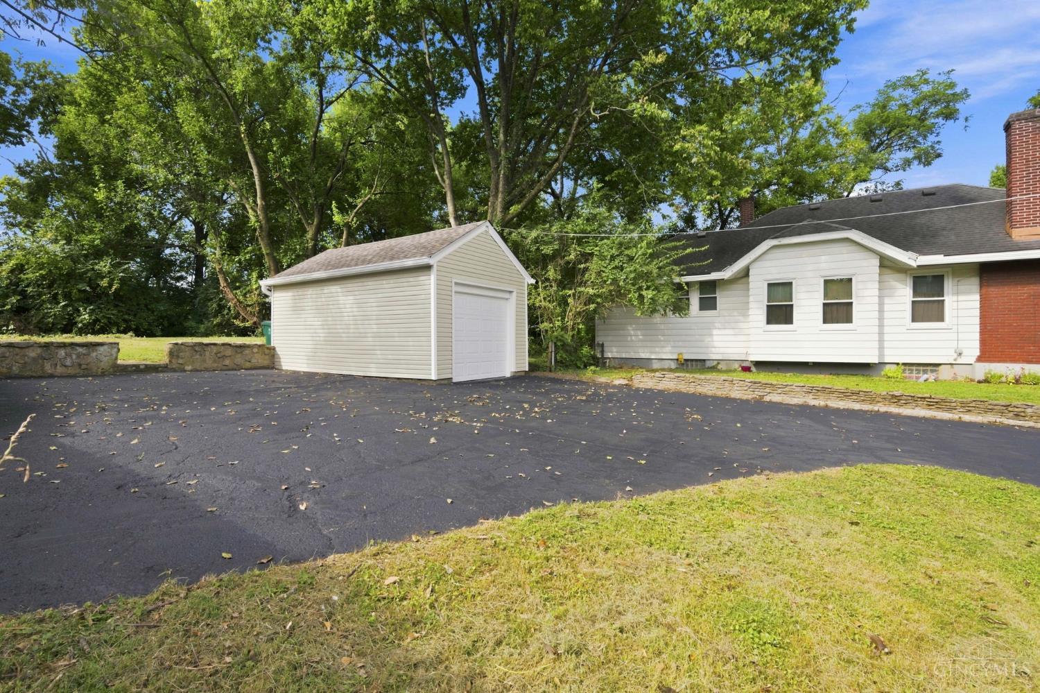 145 Millsdale Street, Cincinnati, OH, 45215 — photo 39