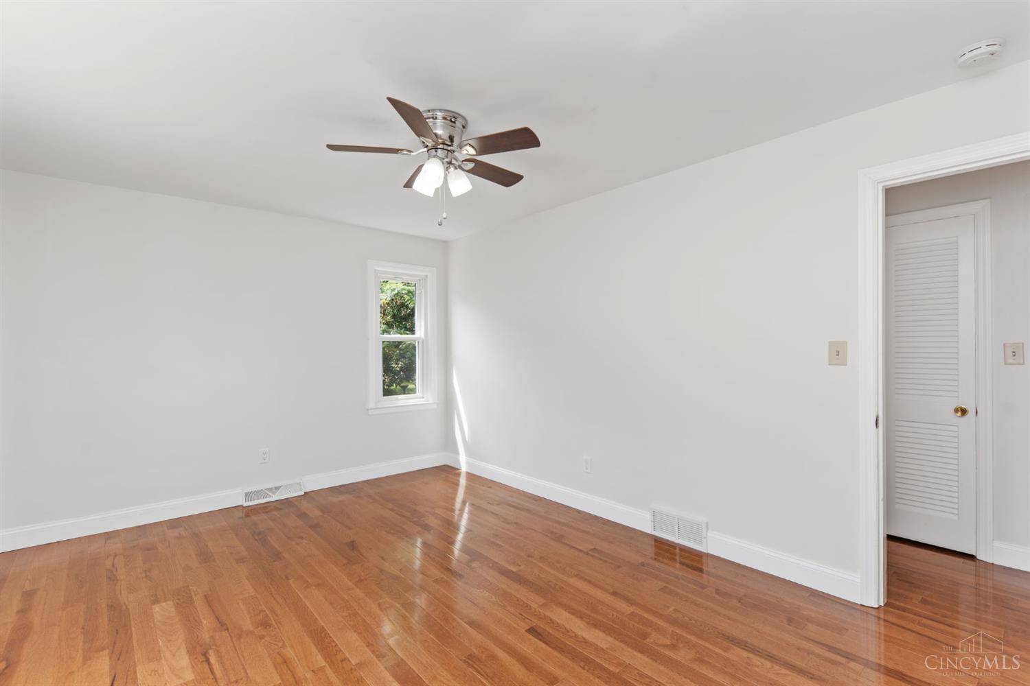 5818 Kenwood Road, Madeira, OH, 45243 — photo 33