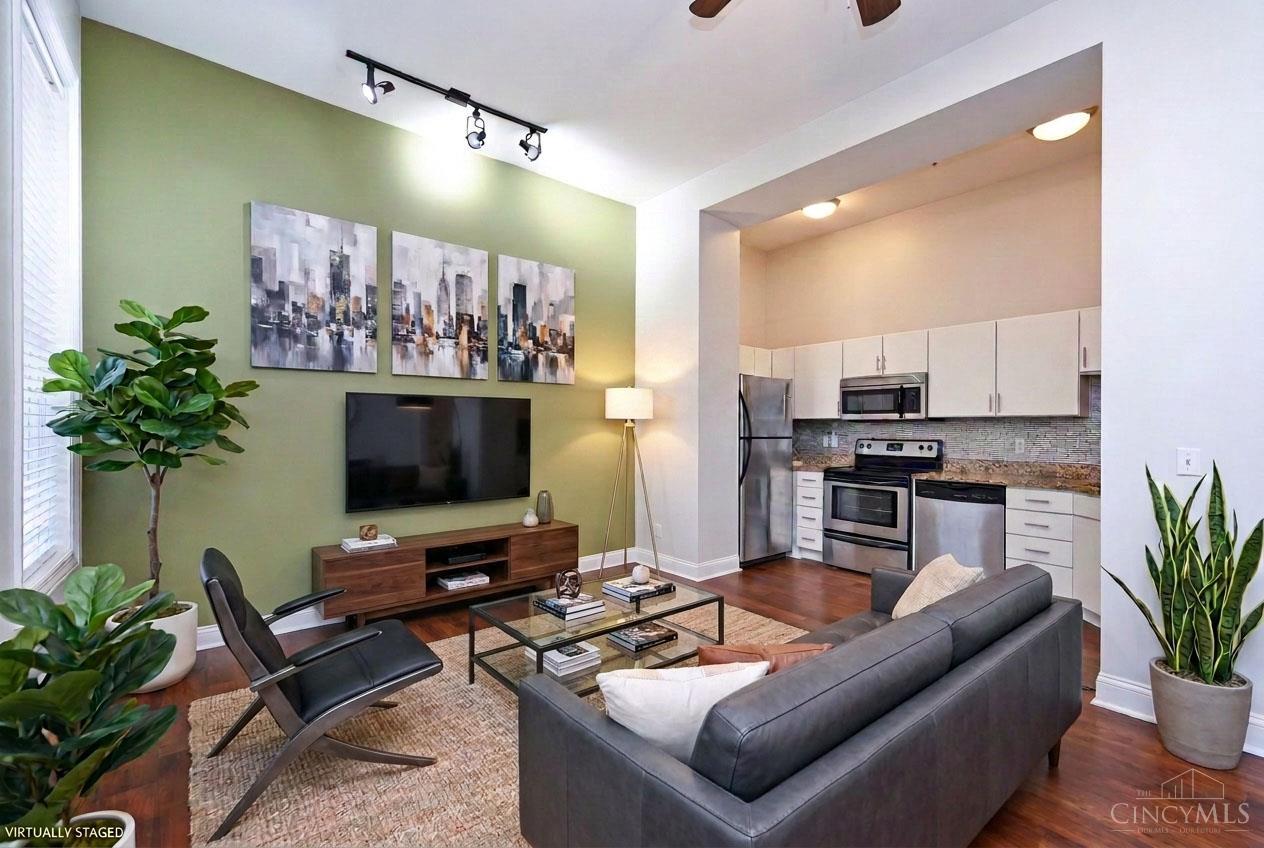1326 Vine Street #B, Cincinnati, OH, 45202 — photo 5