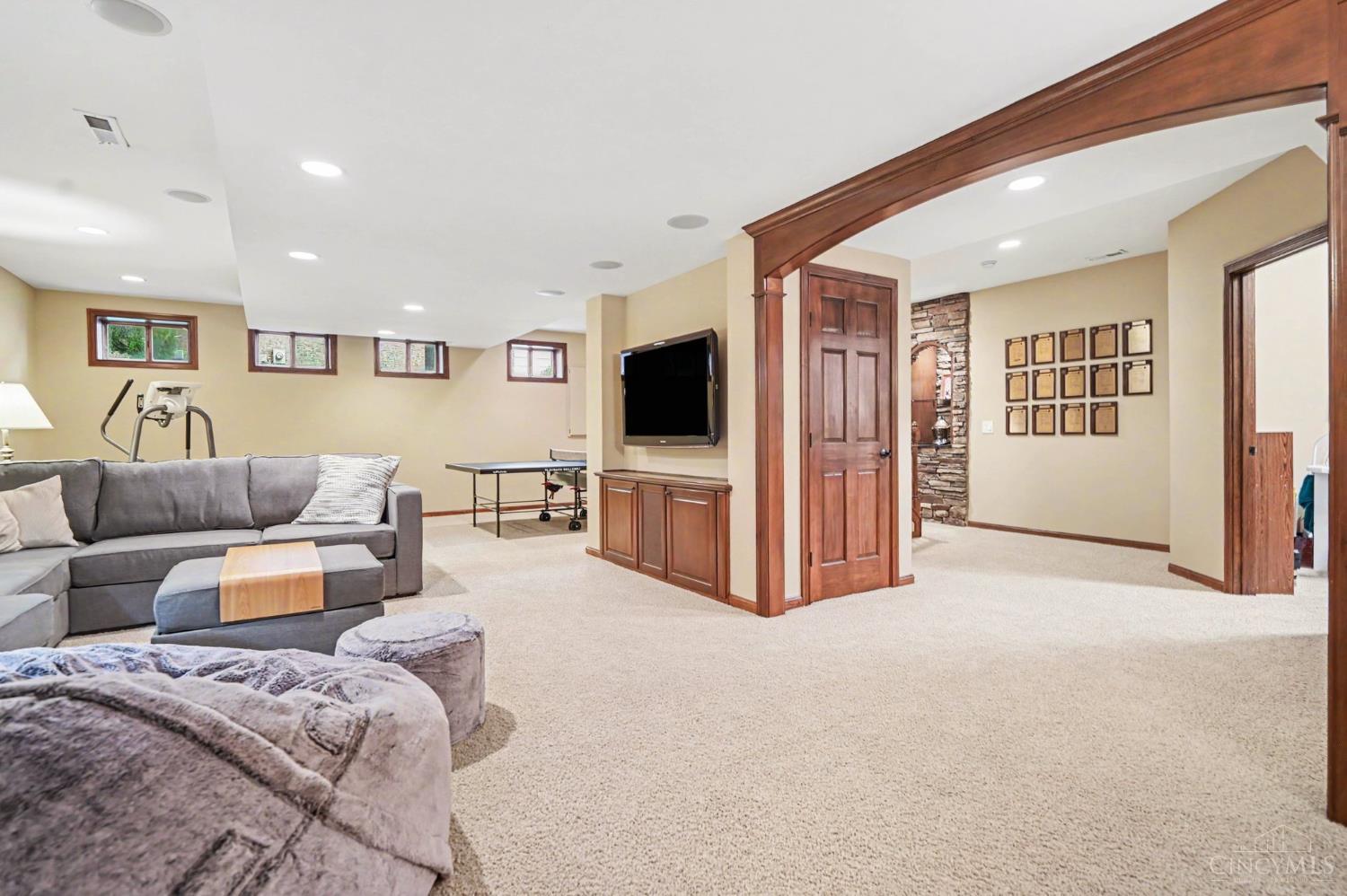 1247 Ridgewood Drive, Miami Twp, OH, 45140