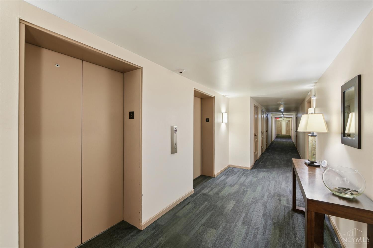 880 Rue De La Paix #A5, Cincinnati, OH, 45220 — photo 37