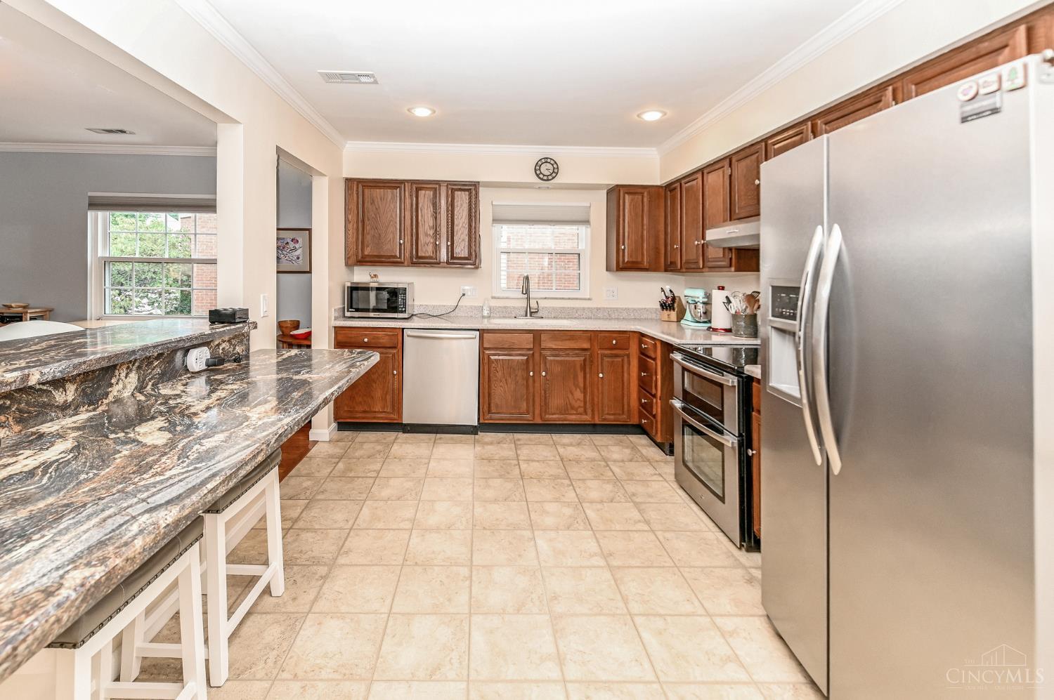 3421 Traskwood Circle #C, Cincinnati, OH, 45208 — photo 15