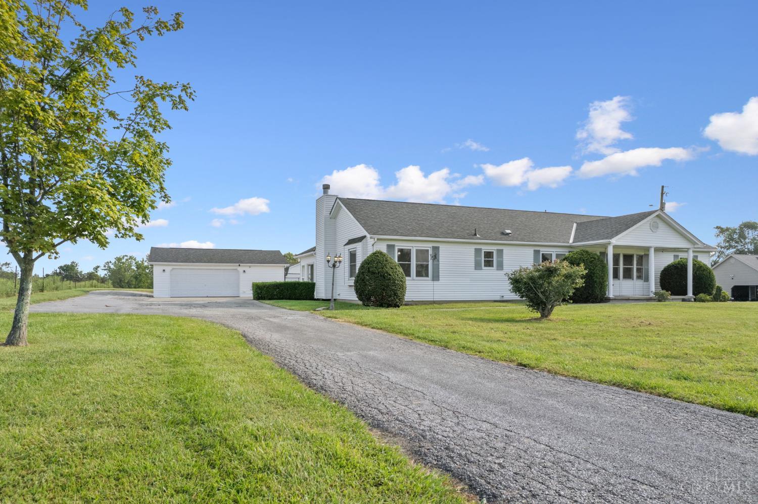 Photo 4 of Single family home for sale at 9377 Tri County Hwy, Eagle Twp, OH 45171 | MLS# 1892487 | Listing updated on 2026-09-03