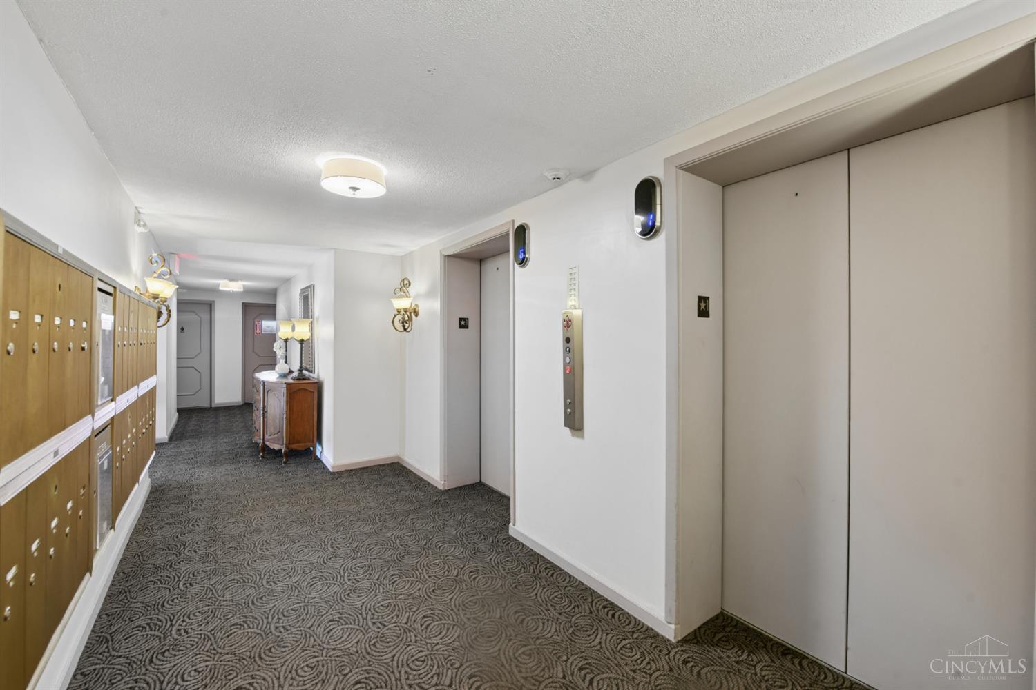 880 Rue De La Paix #A5, Cincinnati, OH, 45220 — photo 40